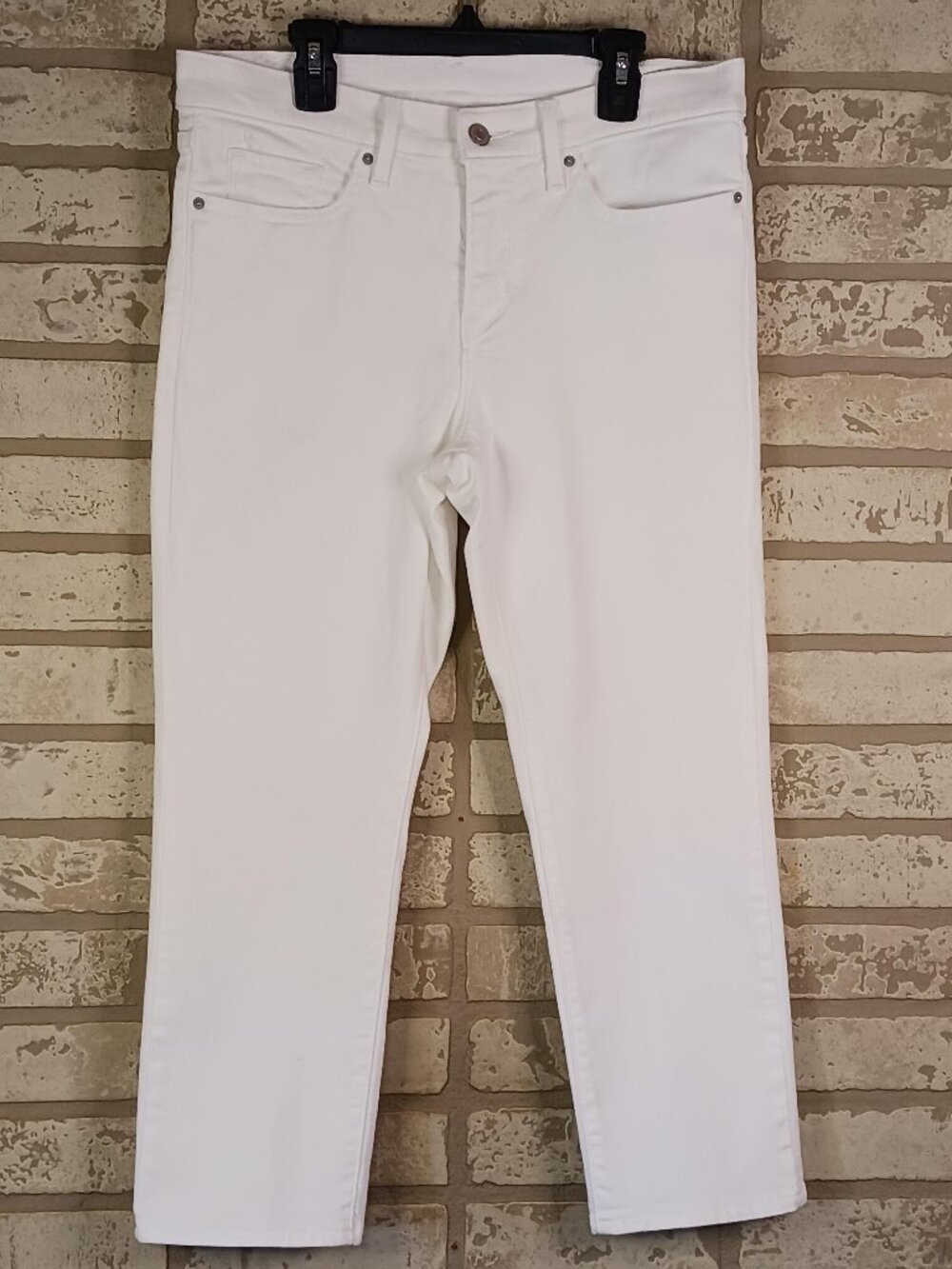 Levi's Strauss & Co. Womens Capri Pants Size 29 White Cropped Denim